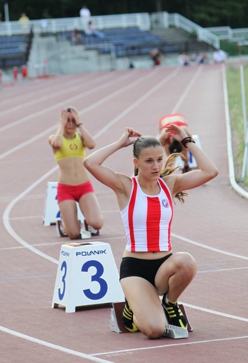 284400_2283192883285_863407_n